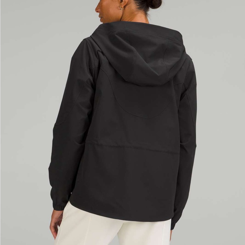 LULULEMON PACKABLE WATER REPELLENT JACKET - Picture 3 of 11